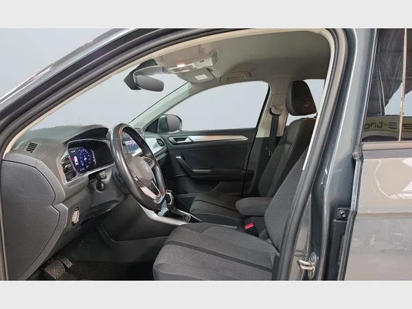 Volkswagen T-Roc (2024) — foto 3 van 28