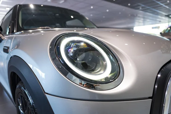 MINI Cooper (2024) — foto 34 van 35