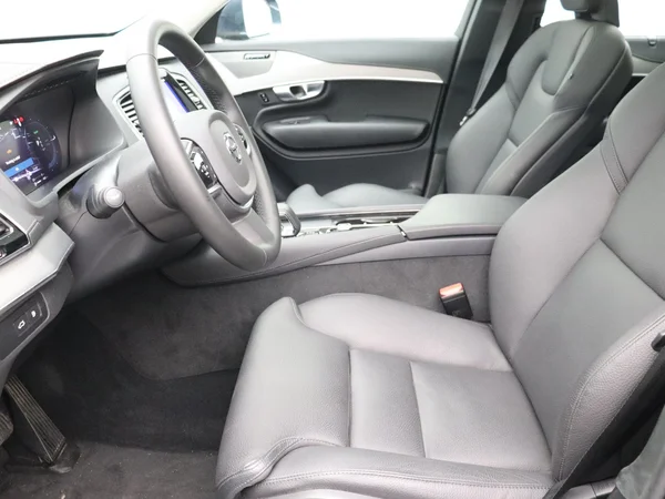 Volvo XC90 (2024) — foto 8 van 27