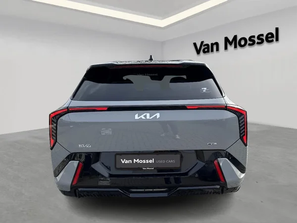 Kia EV4 (2025) — foto 12 van 30