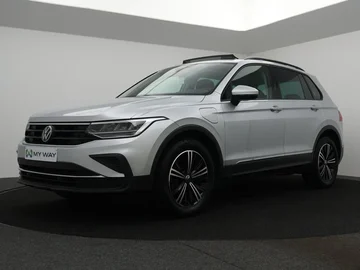 Volkswagen Tiguan (2023)