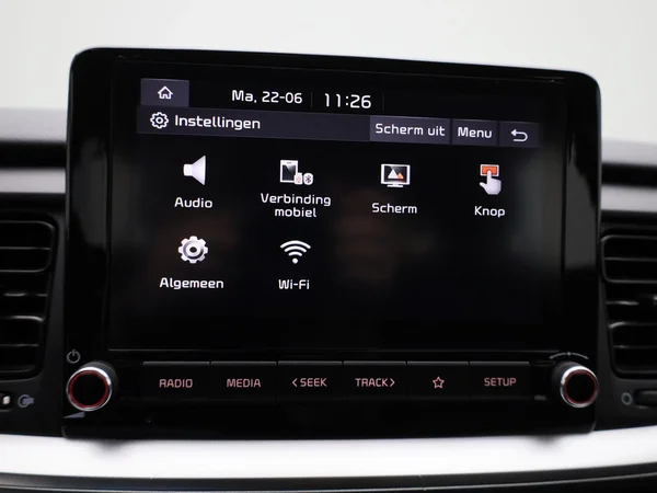 Kia Stonic (2023) — foto 15 van 35