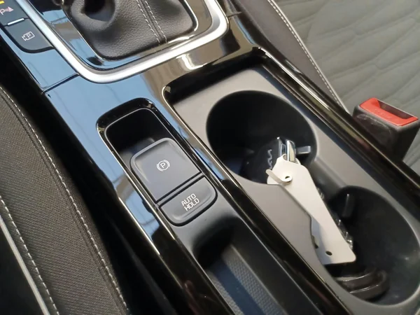 Kia ProCeed (2023) — foto 11 van 26