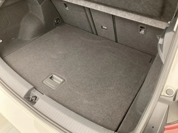 VOLKSWAGEN T-Roc Dsl (2023) — foto 25 van 36