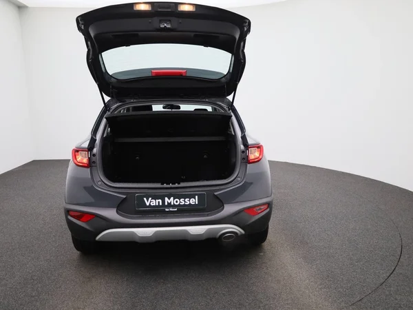 Kia Stonic (2022) — foto 3 van 37