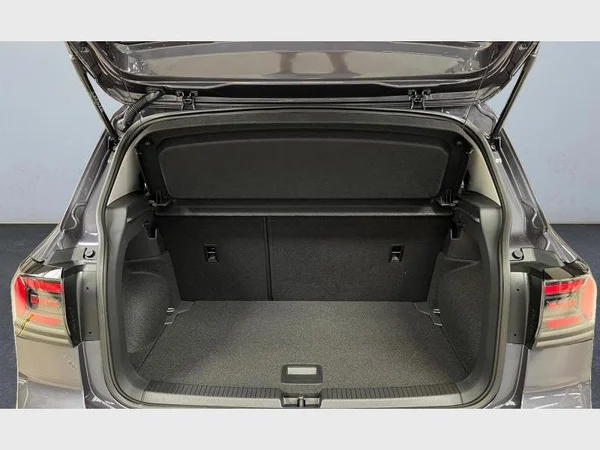 VOLKSWAGEN T-Cross (2026) — foto 20 van 29