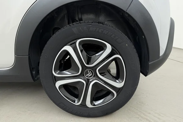 Citroen C3 (2023) — foto 13 van 16