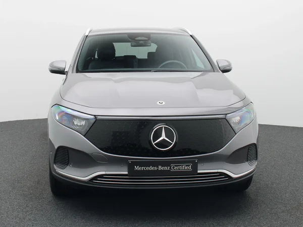 Mercedes-Benz EQA (2024) — foto 21 van 27