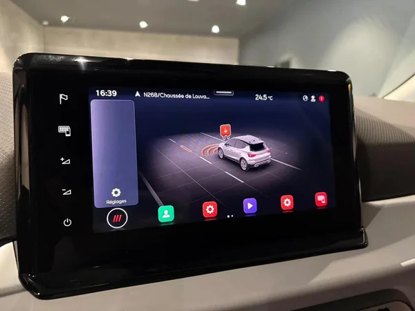 SEAT Arona (2024) — foto 14 van 15
