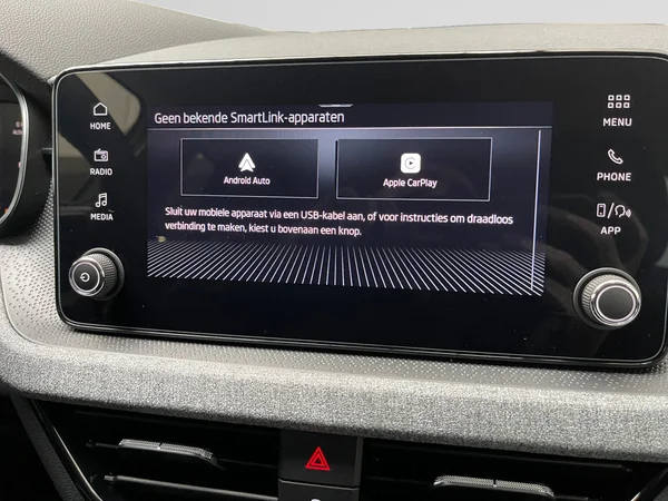 SKODA Kamiq (2026) — foto 9 van 9