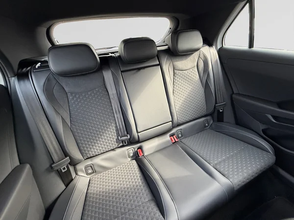 VOLKSWAGEN T-Roc (2026) — foto 5 van 14