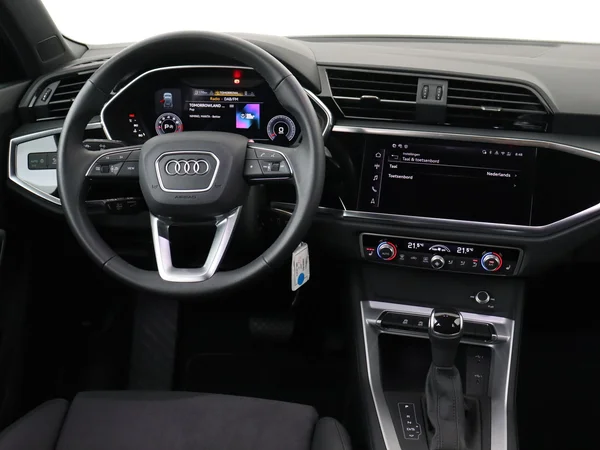 AUDI Q3 (2025) — foto 17 van 19