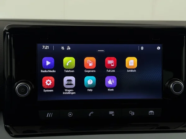 SEAT Arona (2022) — foto 10 van 27