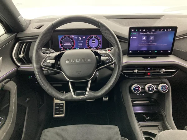 SKODA Kodiaq (2025) — foto 8 van 35