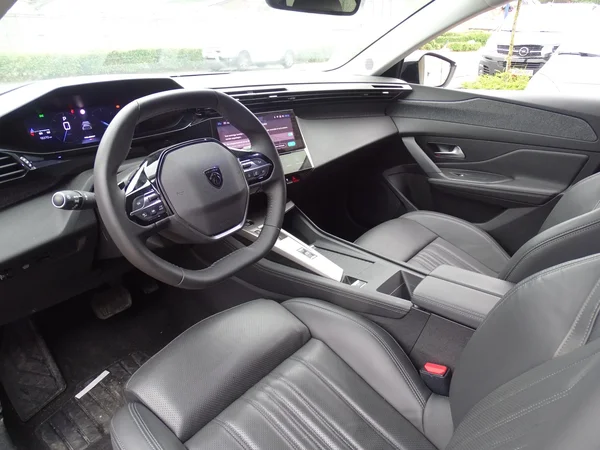 Peugeot 408 (2025) — foto 5 van 25