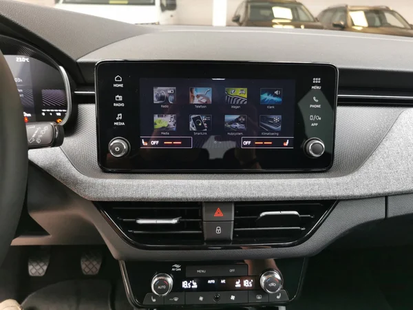 SKODA Kamiq (2025) — foto 4 van 13