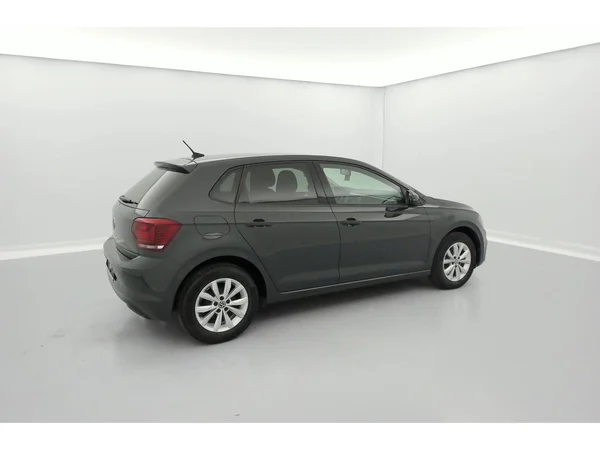 VOLKSWAGEN Polo (2021) — foto 3 van 36