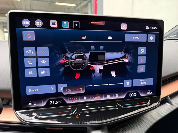 CUPRA Tavascan (2026) — foto 6 van 21