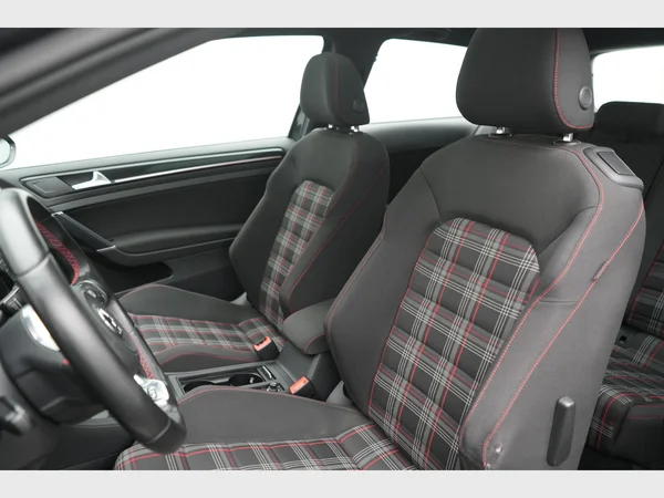 VOLKSWAGEN Golf VII GTI (2014) — foto 6 van 20