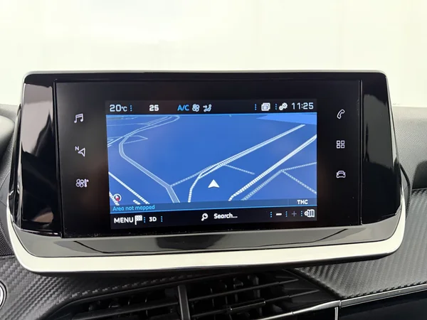 PEUGEOT 208 (2022) — foto 9 van 24