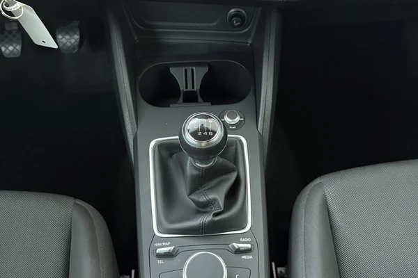 Audi Q2 (2019) — foto 4 van 22