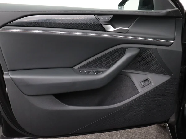 VOLKSWAGEN Passat SW (2025) — foto 10 van 19