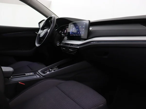 SKODA Octavia Combi (2024) — foto 12 van 18