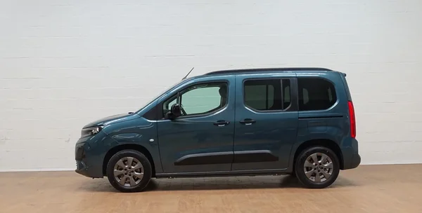 Opel Combo Life (2026) — foto 30 van 32
