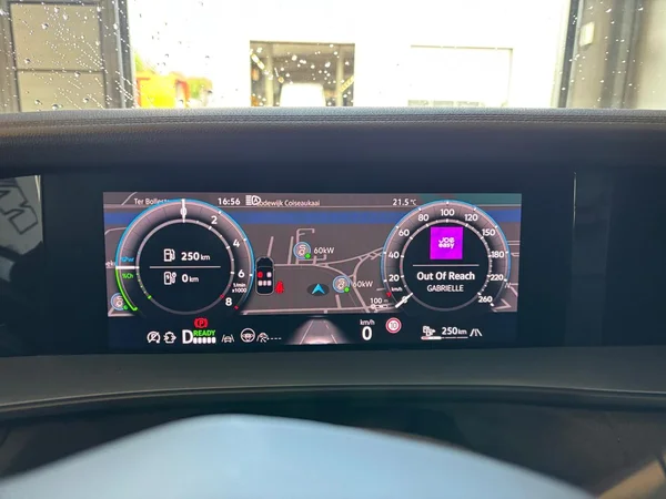 VOLKSWAGEN Tayron eHybrid (PHEV) (2026) — foto 6 van 24