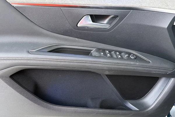 Peugeot 3008 (2024) — foto 8 van 18