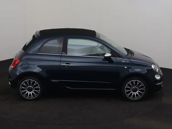 FIAT 500C (2021) — foto 21 van 25