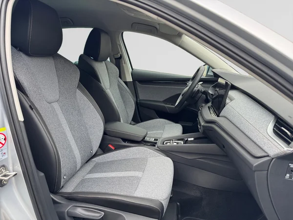 SKODA Octavia (2025) — foto 15 van 21