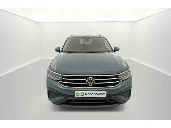 VOLKSWAGEN Tiguan Allspace (2021) — foto 12 van 36