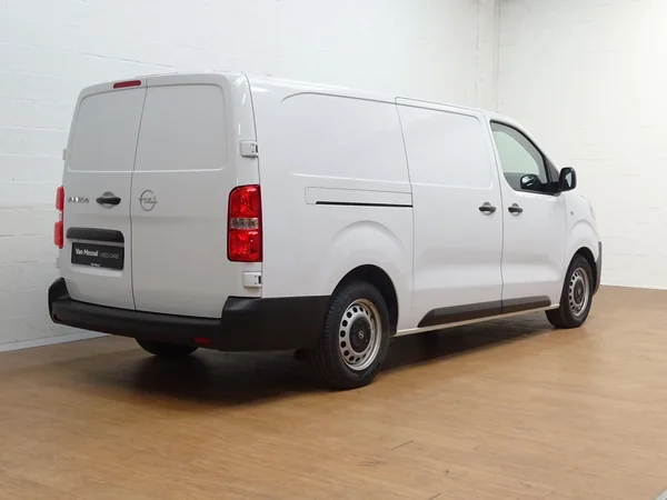 Opel Vivaro (2024) — foto 28 van 33