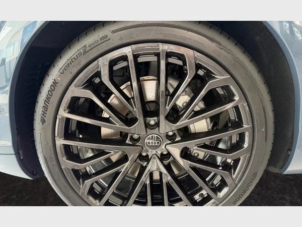 AUDI Q7 SUV (2026) — foto 3 van 6
