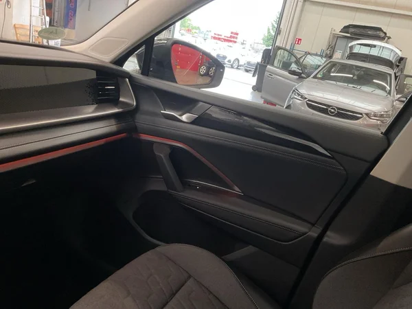 VOLKSWAGEN Tayron (2025) — foto 9 van 22