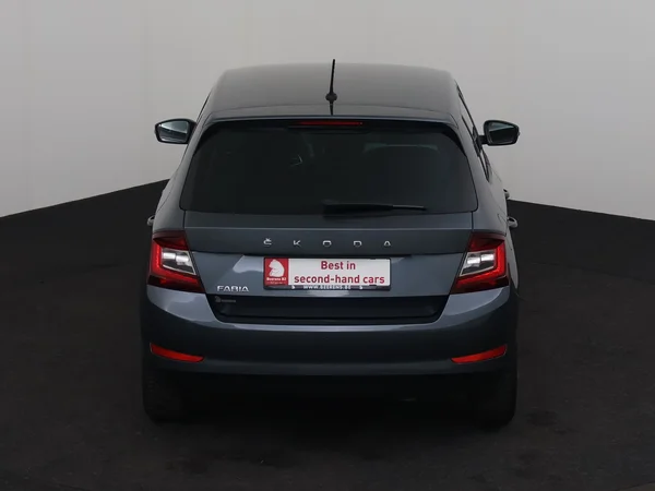 SKODA Fabia (2021) — foto 22 van 25