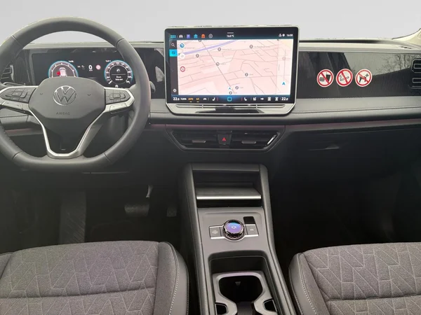 VOLKSWAGEN Tiguan (2026) — foto 2 van 24
