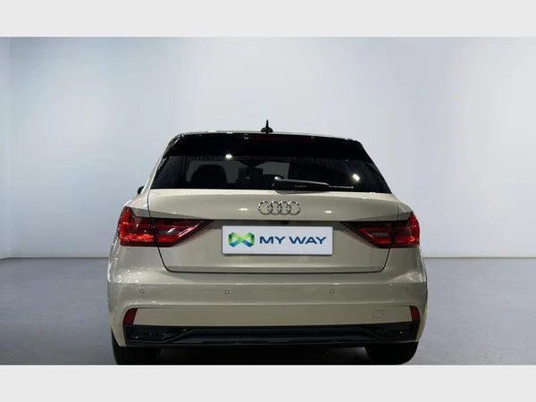 Audi A1 Sportback (2024) — foto 27 van 29