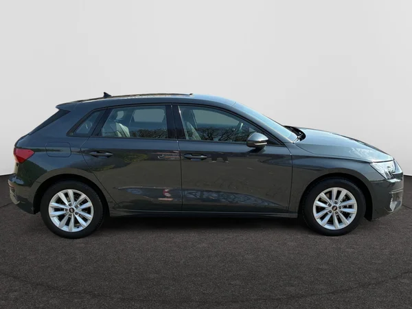 AUDI A3 Sportback (2022) — foto 20 van 24