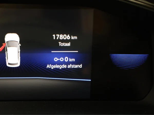 VOLKSWAGEN T-Cross (2024) — foto 7 van 17