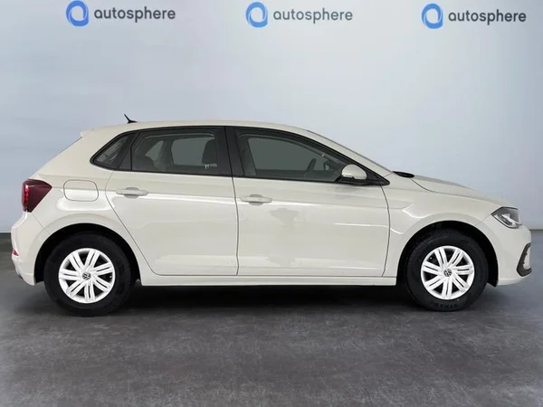VOLKSWAGEN Polo (2022) — foto 17 van 17