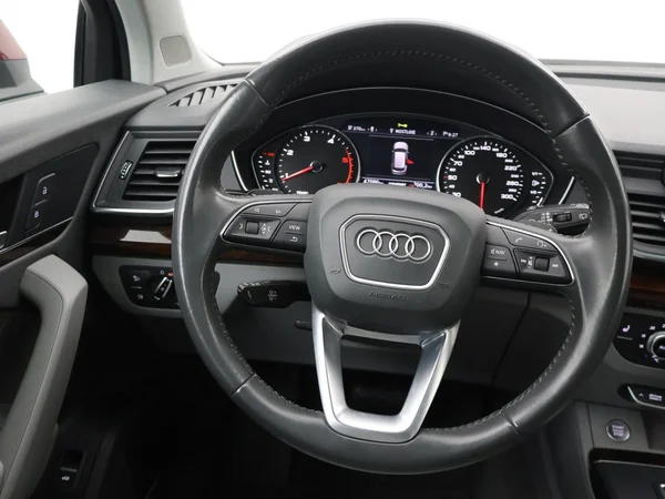 AUDI Q5 (2017) — foto 4 van 28