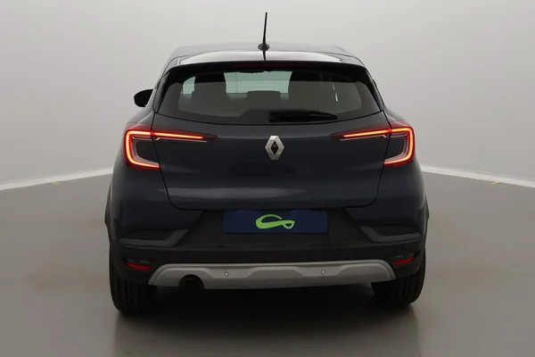 Renault Captur (2021) — foto 34 van 39