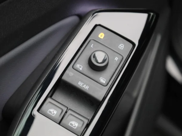 Volkswagen ID.4 (2023) — foto 22 van 37