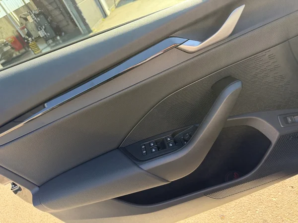 SKODA Octavia Combi (2026) — foto 9 van 23