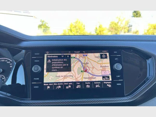 Volkswagen T-Cross (2020) — foto 6 van 29