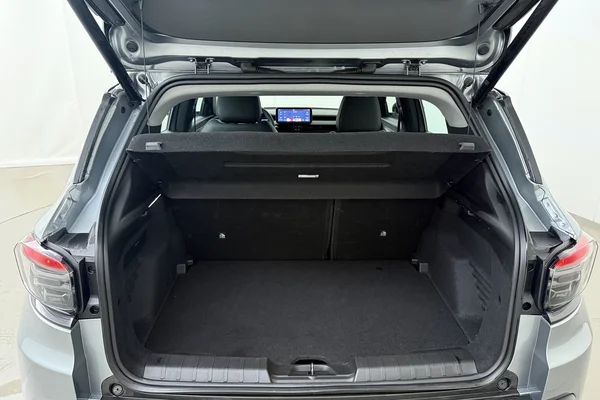 Jeep Avenger (2025) — foto 13 van 17