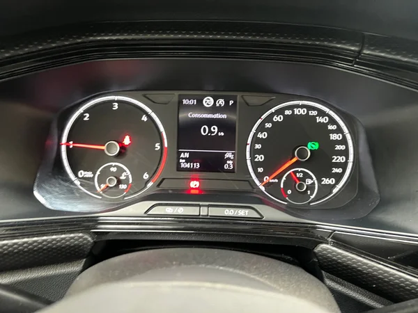 VOLKSWAGEN T-Cross (2020) — foto 19 van 20