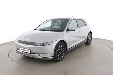 Hyundai IONIQ ae5a7038-d293-47aa-9105-5e444519d3da